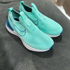 Womens Nike Shoes